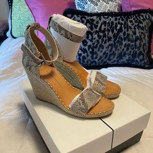 Dolce Vita snake skin wedges size 10